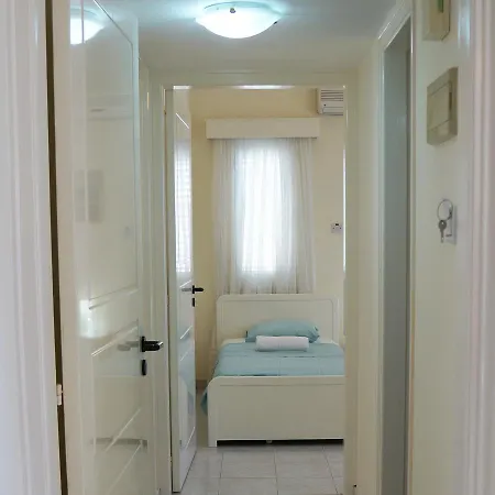 Melani House Λάρνακα